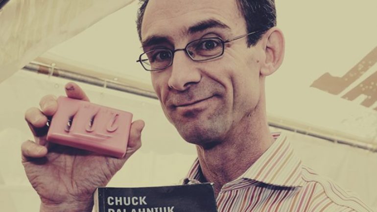 Dövüş Kulübün yazarı Chuck Palahniuk