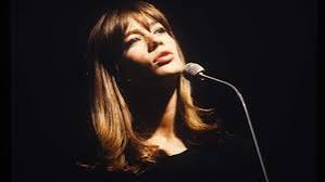 Fransız şarkıcı Françoise Hardy Kimdir?